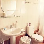 Two Br, Pool, Smart Tv, Wi-fi, Dishwasher & Washer * Peyia
