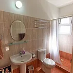 Two Br, Pool, Smart Tv, Wi-fi, Dishwasher & Washer * Peyia