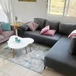 Two Br, Pool, Smart Tv, Wi-fi, Dishwasher & Washer Daire Peyia