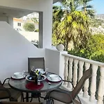 Daire Two Br, Pool, Smart Tv, Wi-fi, Dishwasher & Washer