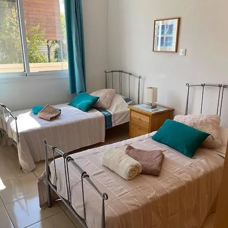 Lägenhet Two Br, Pool, Smart Tv, Wi-fi, Dishwasher & Washer Pégeia