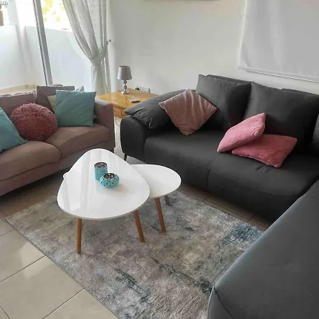 Two Br, Pool, Smart Tv, Wi-fi, Dishwasher & Washer Apartment Peyia