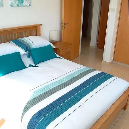 Two Br, Pool, Smart Tv, Wi-fi, Dishwasher & Washer