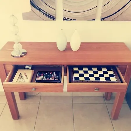 Lägenhet Two Br, Pool, Smart Tv, Wi-fi, Dishwasher & Washer Pégeia